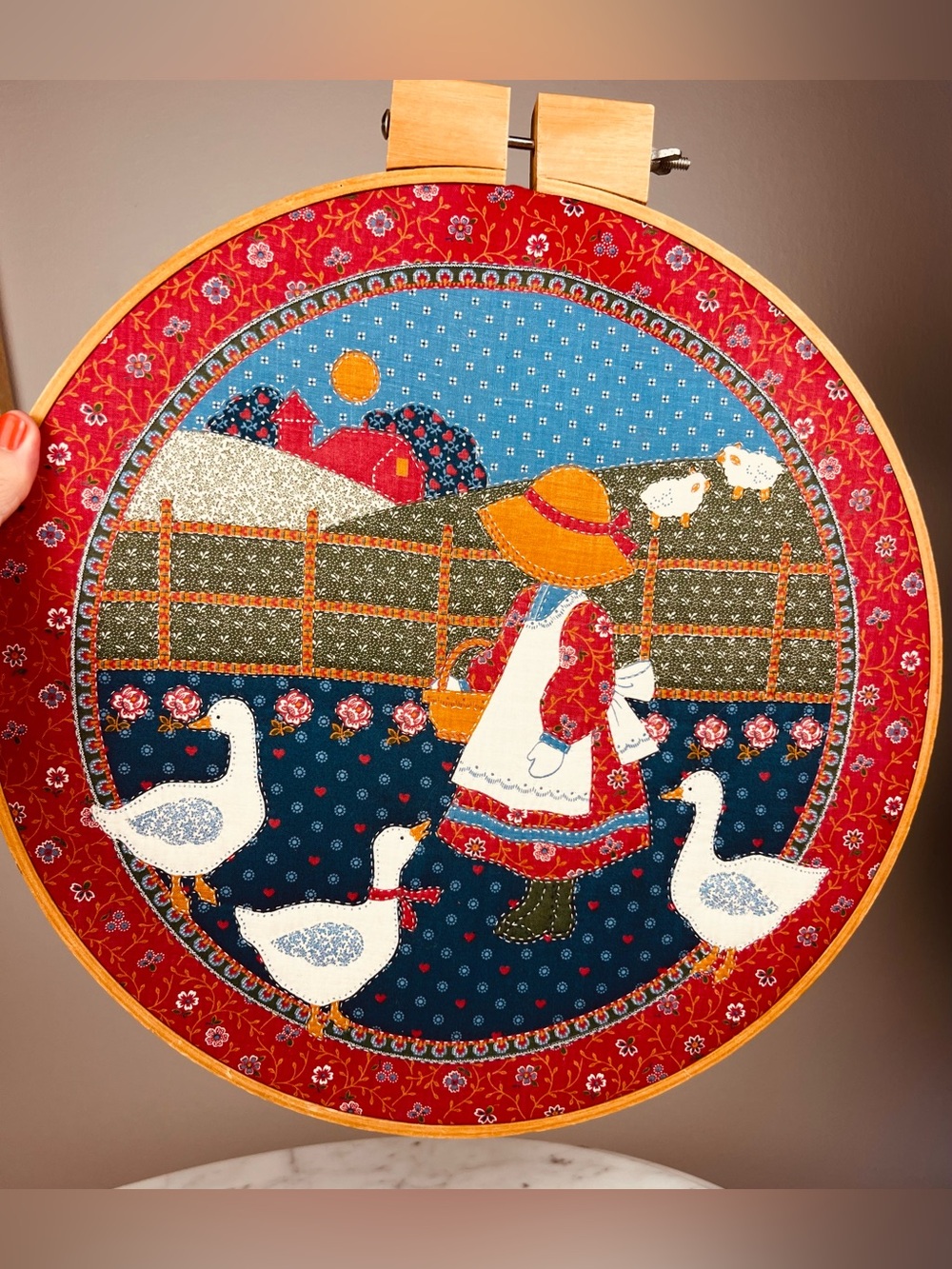Vintage Sunbonnet Sue Embroidery Hoop Art – FarmGirlFeedingDucks–Folk Farmhouse
